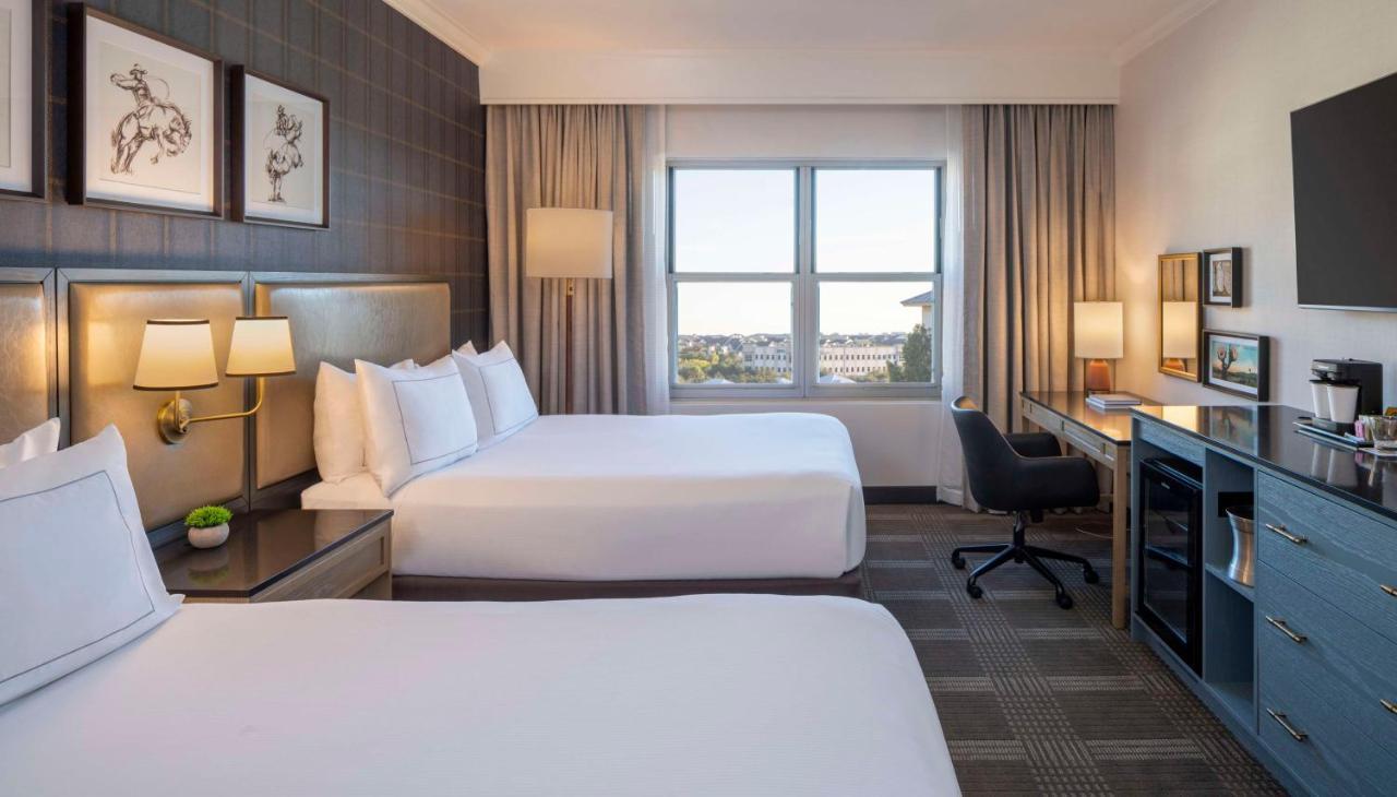 Отель Hilton San Antonio Hill Country Экстерьер фото